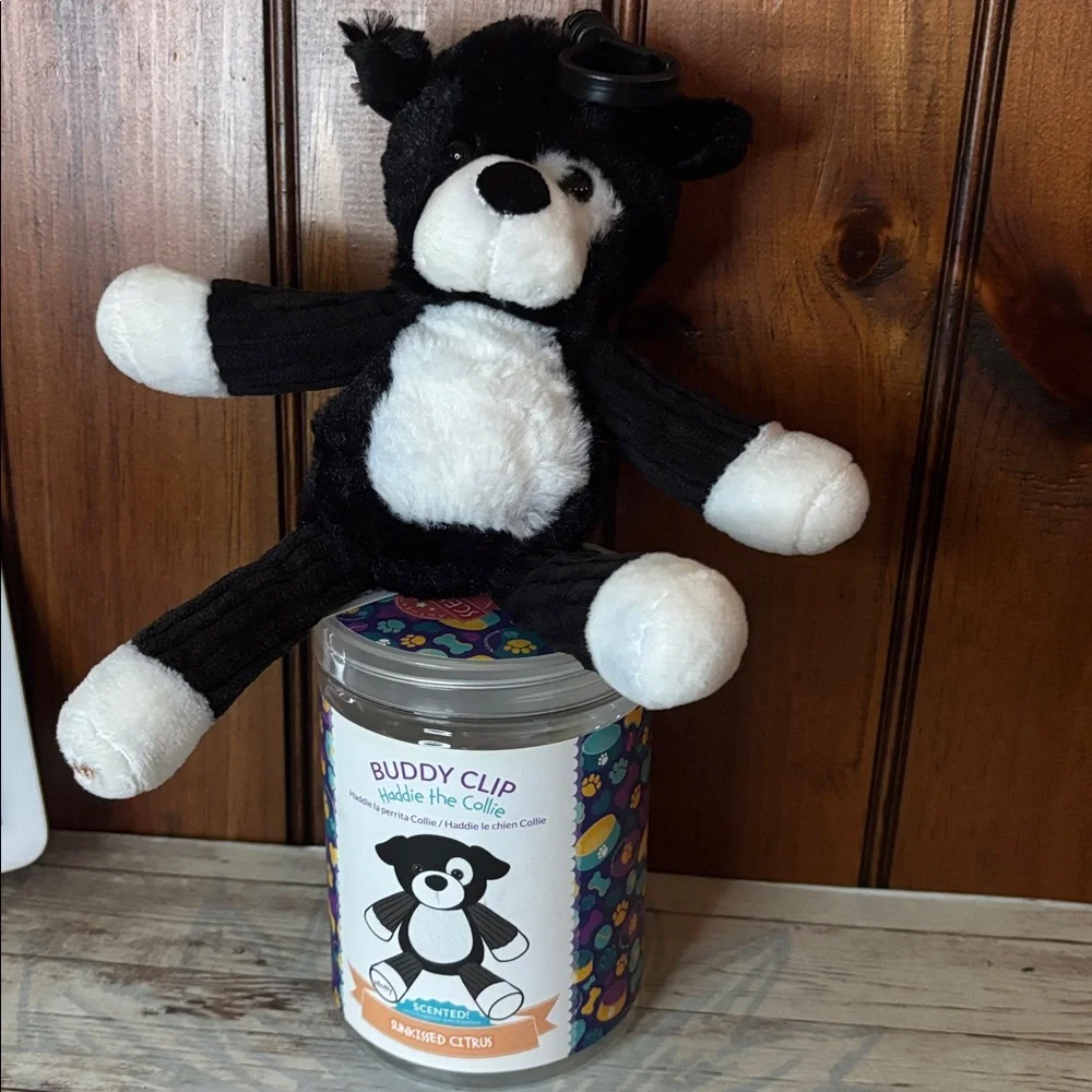 Scentsy Buddy Clip - Black and White Haddie the Collie - Picture 3 of 3